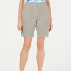 Karen Scott Khaki Curved Pocket Shorts Size 10